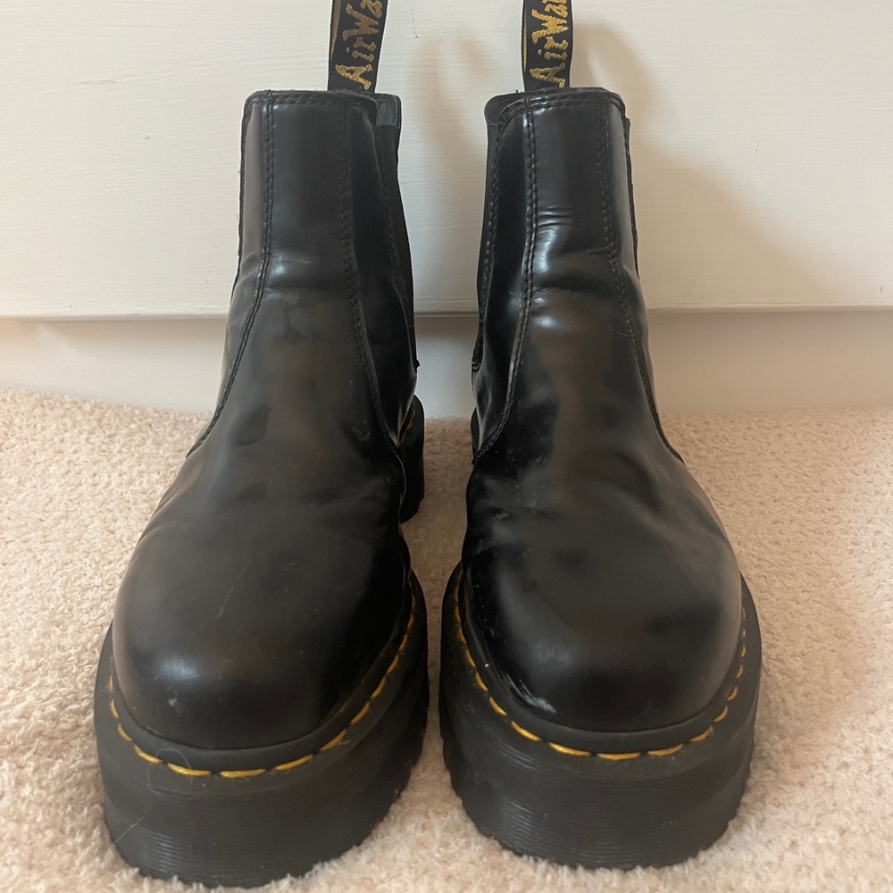 2976 SMOOTH LEATHER PLATFORM CHELSEA BOOTS